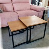 2 mesas "n" chapa de roble y metal negro 50 y 40 cm. EXPOSICIÓN