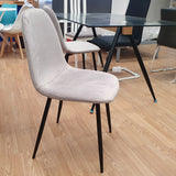 Silla tapizada terciopelo gris perla