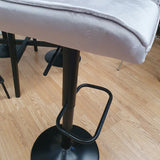 Taburete elevable terciopelo verde + negro