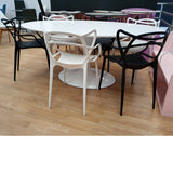 Mesa Tul ovalada high quality lacada 180 x 108 cm.