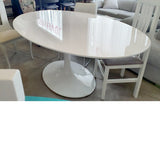 Mesa Tul ovalada high quality lacada 180 x 108 cm.