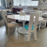 Mesa Tul ovalada high quality lacada 180 x 108 cm.