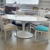 Mesa Tul ovalada high quality lacada 180 x 108 cm.