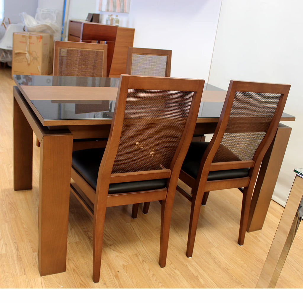 Conjunto de mesa y 6 sillas en Madrid