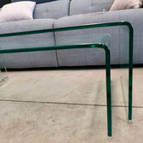 Cristal curvado - mesa de centro 110 x 55 cm.