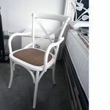Sillón Thonet blanco colonial con brazos