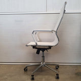 Silla de oficina respaldo alto malla negro