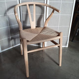 Silla Wishbone fresno decapado