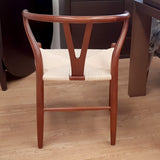 Silla Wishbone EXPOSICIÓN