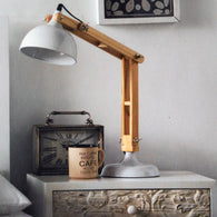 Lámpara de estilo nórdico - madera y blanco