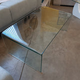 Cristal curvado - mesa de centro 110 x 55 cm.