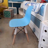 Silla DSW azul claro