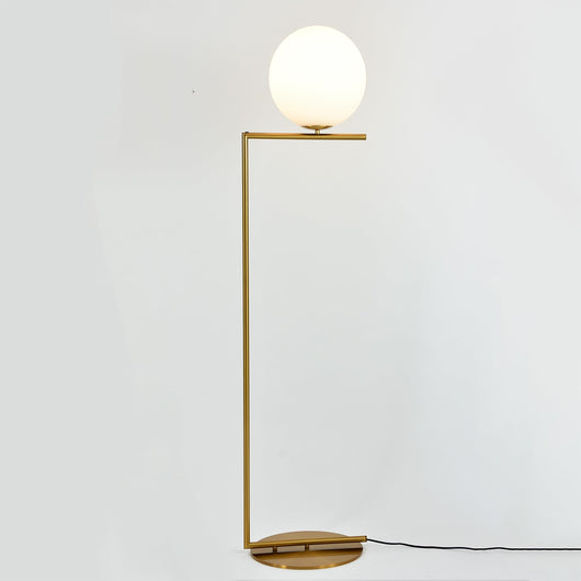 Lámpara de pie de latón minimal design globo blanco